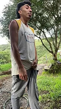 vergasgrandes online show from 12-17-24, 09:16