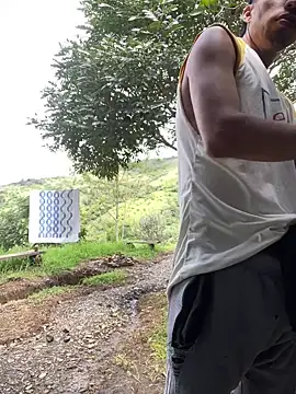 vergasgrandes online show from 12-19-24, 05:29