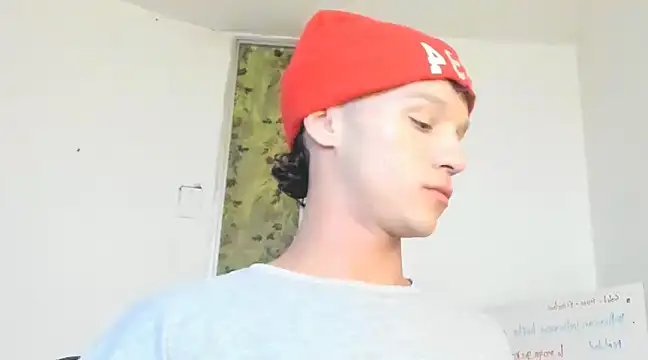 Snapshot of angelcortes chatting on 12-19-24, 06:01 angelcortes online show from 12-19-24, 06:01