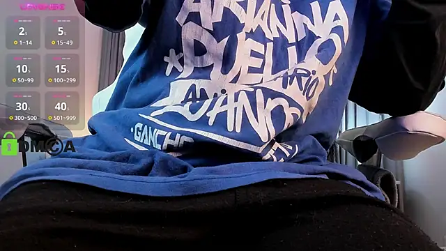 CoralineRicce  online show from 10-16-25, 09:38