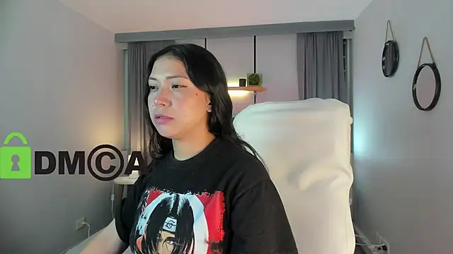 CoralineRicce  online show from 10-27-25, 12:26