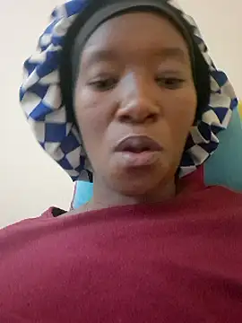 Snapshot of NikkiDickSavage chatting on 01-19-25, 01:32 NikkiDickSavage online show from 01-19-25, 01:32