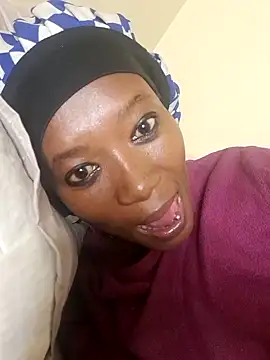 Snapshot of NikkiDickSavage chatting on 03-22-25, 02:27 NikkiDickSavage online show from 03-22-25, 02:27