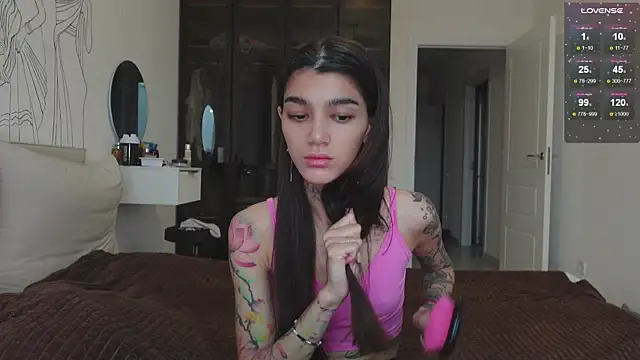 vinkitinkii online show from 10-25-25, 06:54