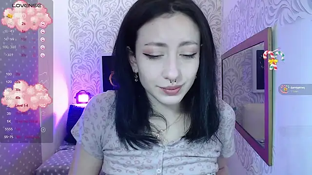 lili hott63 online show from 12-26-24, 03:31