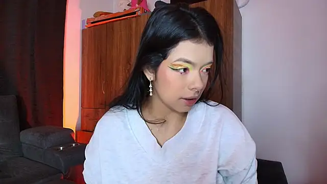 Snapshot of yungelitamor_ chatting on 07-12-26, 05:42 yungelitamor online show from 07-12-26, 05:42