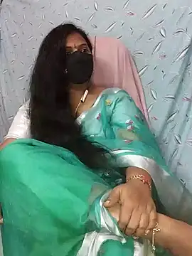 Snapshot of yours-kavaya chatting on 12-06-24, 02:13 yours-kavaya online show from 12-06-24, 02:13