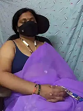 Snapshot of yours-kavaya chatting on 12-08-24, 07:54 yours-kavaya online show from 12-08-24, 07:54