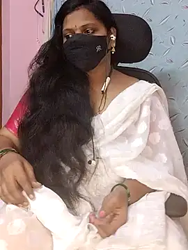 Snapshot of yours-kavaya chatting on 12-10-24, 03:33 yours-kavaya online show from 12-10-24, 03:33