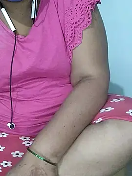 Snapshot of yours-kavaya chatting on 03-04-25, 11:51 yours-kavaya online show from 03-04-25, 11:51