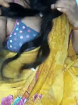 Snapshot of yours-kavaya chatting on 03-10-25, 02:06 yours-kavaya online show from 03-10-25, 02:06
