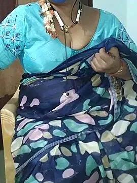 Snapshot of yours-kavaya chatting on 03-10-25, 05:33 yours-kavaya online show from 03-10-25, 05:33