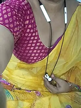 Snapshot of yours-kavaya chatting on 03-15-25, 10:46 yours-kavaya online show from 03-15-25, 10:46