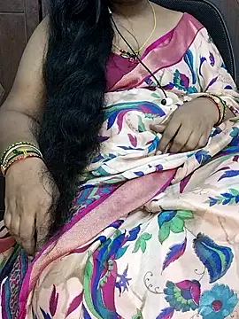 Snapshot of yours-kavaya chatting on 09-11-25, 08:03 yours-kavaya online show from 09-11-25, 08:03