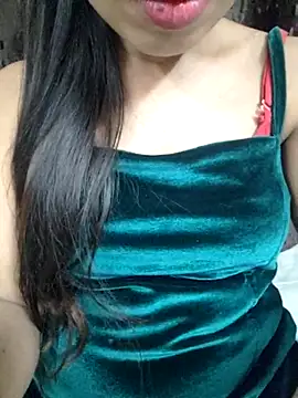 Snapshot of Roshni_98 chatting on 03-23-25, 04:49 Roshni 98 online show from 03-23-25, 04:49