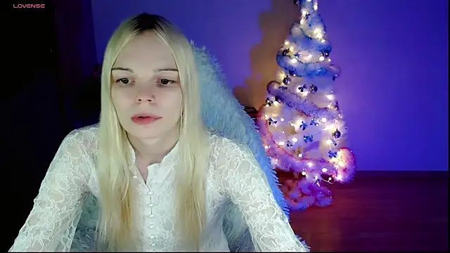 Emily Nyaffee online show from 12-26-24, 10:20