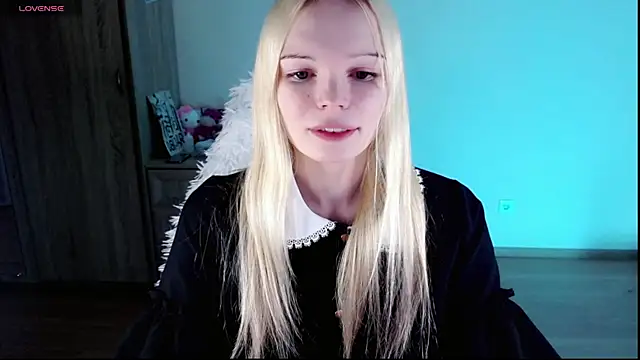 Emily Nyaffee online show from 02-11-25, 11:22