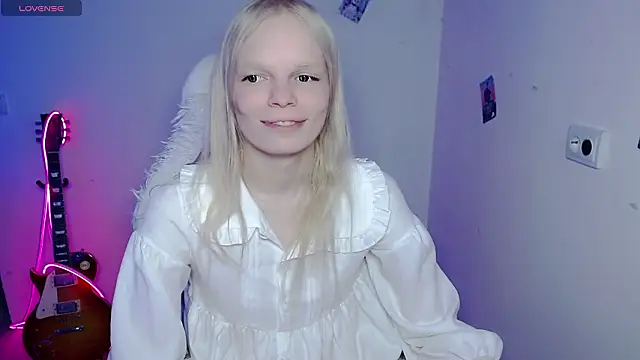 Emily Nyaffee online show from 02-08-26, 09:34