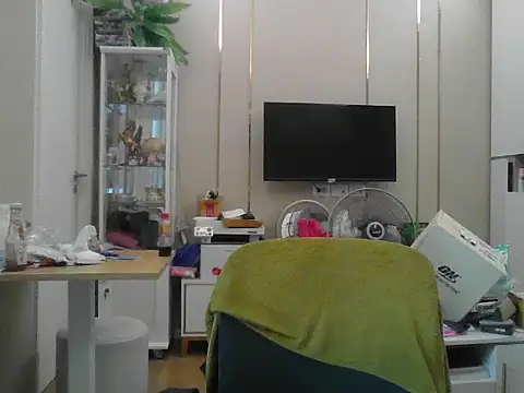 asianBtm11 online show from 09-13-25, 05:40