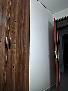 Snapshot of hornycreamybabe chatting on 11-02-25, 10:28 hornycreamybabe online show from 11-02-25, 10:28