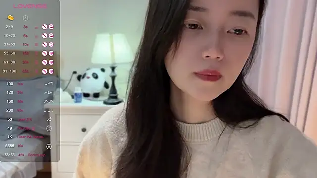 A-xena online show from 01-31-25, 12:40