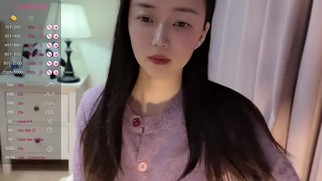 A-xena online show from 02-05-25, 01:54