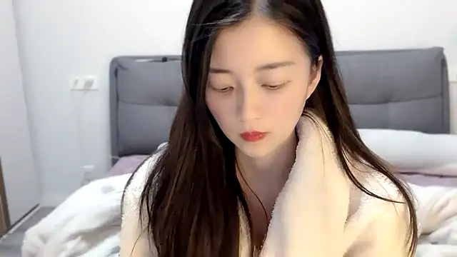 A-xena online show from 03-07-25, 06:57