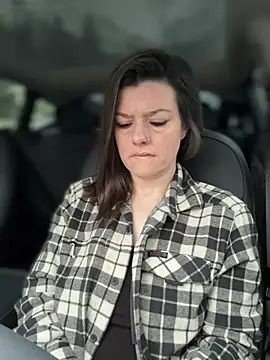 LadyLena1 online show from 01-03-25, 04:37