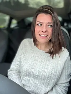 LadyLena1 online show from 01-30-25, 06:54