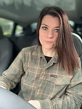 LadyLena1 online show from 01-31-25, 08:54