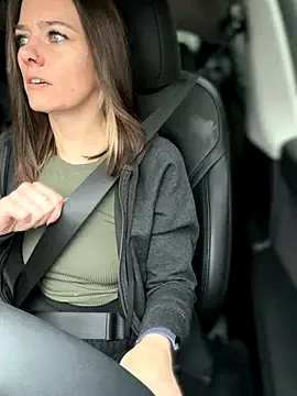 LadyLena1 online show from 11-03-25, 08:21