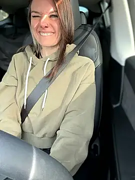 LadyLena1 online show from 01-10-26, 09:05