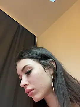 SofiaLaLight online show from 02-21-25, 02:27