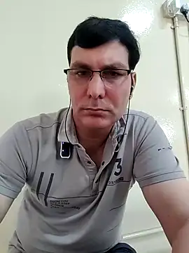 Snapshot of ZIMMY25 chatting on 05-28-26, 12:46 ZIMMY25 online show from 05-28-26, 12:46
