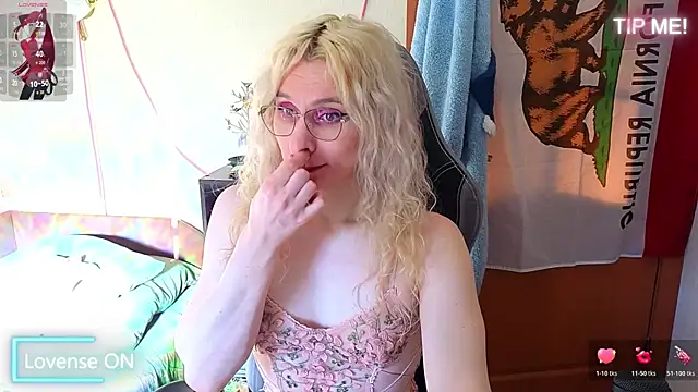 Lori Myaf online show from 04-09-26, 01:49