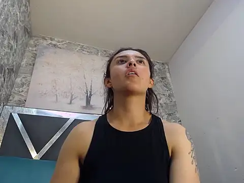 AngelaLinaresx69 online show from 05-19-26, 06:36