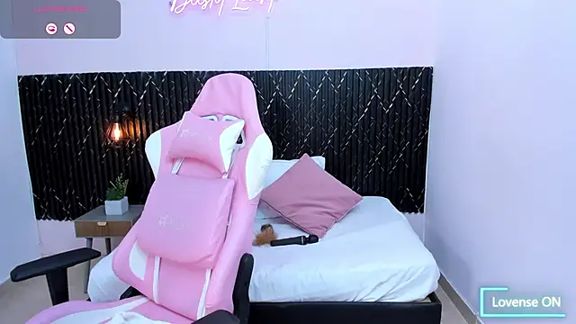 Snapshot of tammy_lynn69 chatting on 03-07-25, 05:38 tammy lynn69 online show from 03-07-25, 05:38