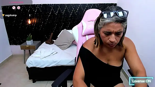 Snapshot of tammy_lynn69 chatting on 03-14-25, 08:49 tammy lynn69 online show from 03-14-25, 08:49