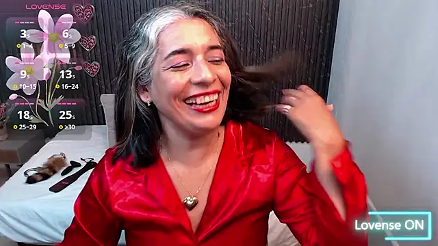 Snapshot of tammy_lynn69 chatting on 09-29-25, 05:51 tammy lynn69 online show from 09-29-25, 05:51