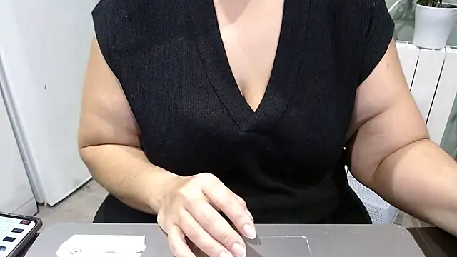 alejandraxxz online show from 01-29-25, 05:09