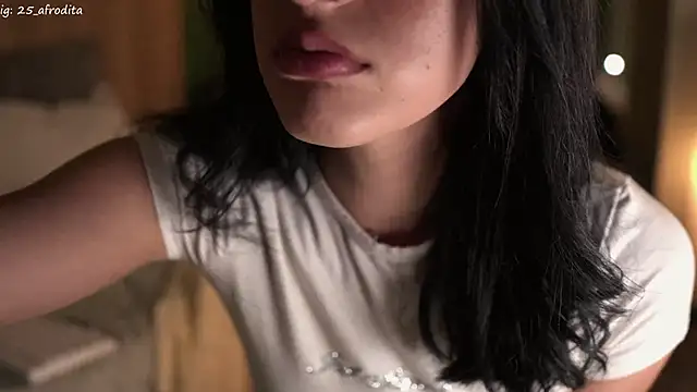 Snapshot of afrodita__25 chatting on 11-27-25, 11:29 afrodita 25 online show from 11-27-25, 11:29