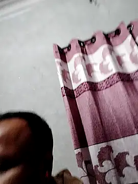 Snapshot of Niladri1410 chatting on 01-31-25, 05:10 Niladri1410 online show from 01-31-25, 05:10