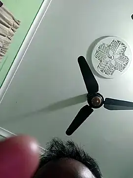 Snapshot of Niladri1410 chatting on 02-17-25, 09:08 Niladri1410 online show from 02-17-25, 09:08