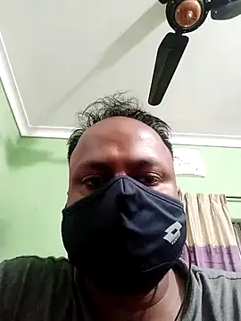 Snapshot of Niladri1410 chatting on 02-18-25, 04:37 Niladri1410 online show from 02-18-25, 04:37