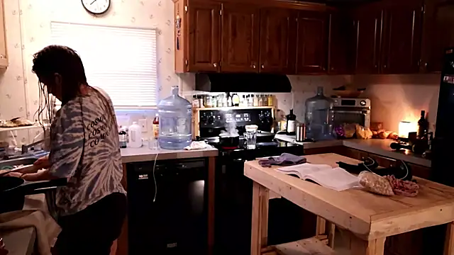 xxpixeyxx online show from 09-19-25, 12:28