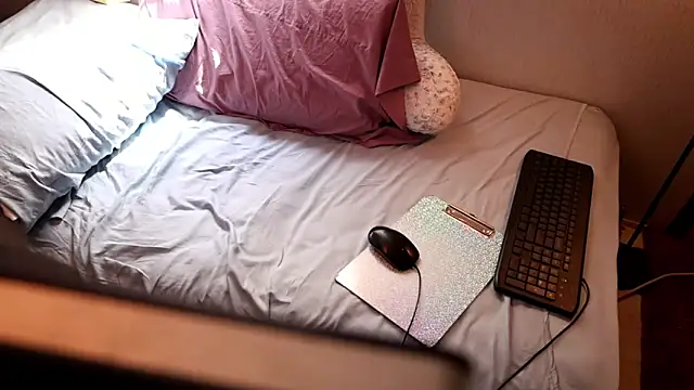 xxpixeyxx online show from 09-23-25, 06:22