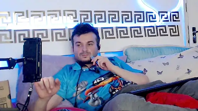 Snapshot of erotico69xxx chatting on 11-08-25, 12:22 erotico69xxx online show from 11-08-25, 12:22