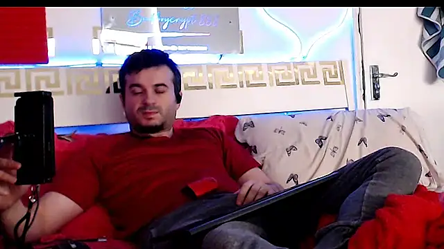 Snapshot of erotico69xxx chatting on 11-18-25, 11:03 erotico69xxx online show from 11-18-25, 11:03