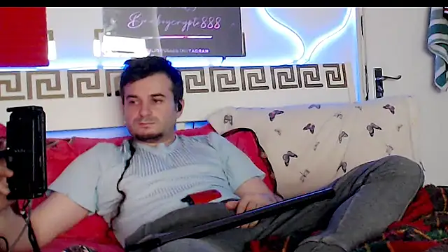 Snapshot of erotico69xxx chatting on 11-29-25, 12:52 erotico69xxx online show from 11-29-25, 12:52