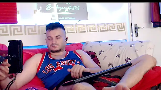 Snapshot of erotico69xxx chatting on 12-01-25, 12:43 erotico69xxx online show from 12-01-25, 12:43